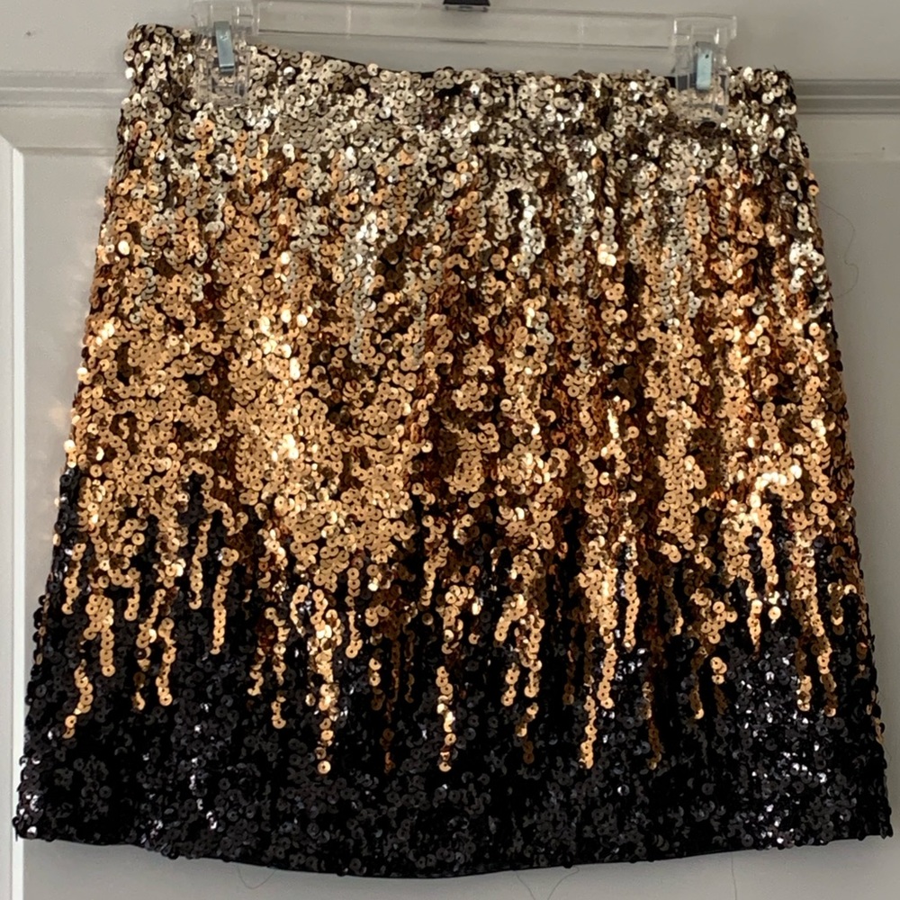NEVER WORN✨ Ombré Sequin Mini Skirt